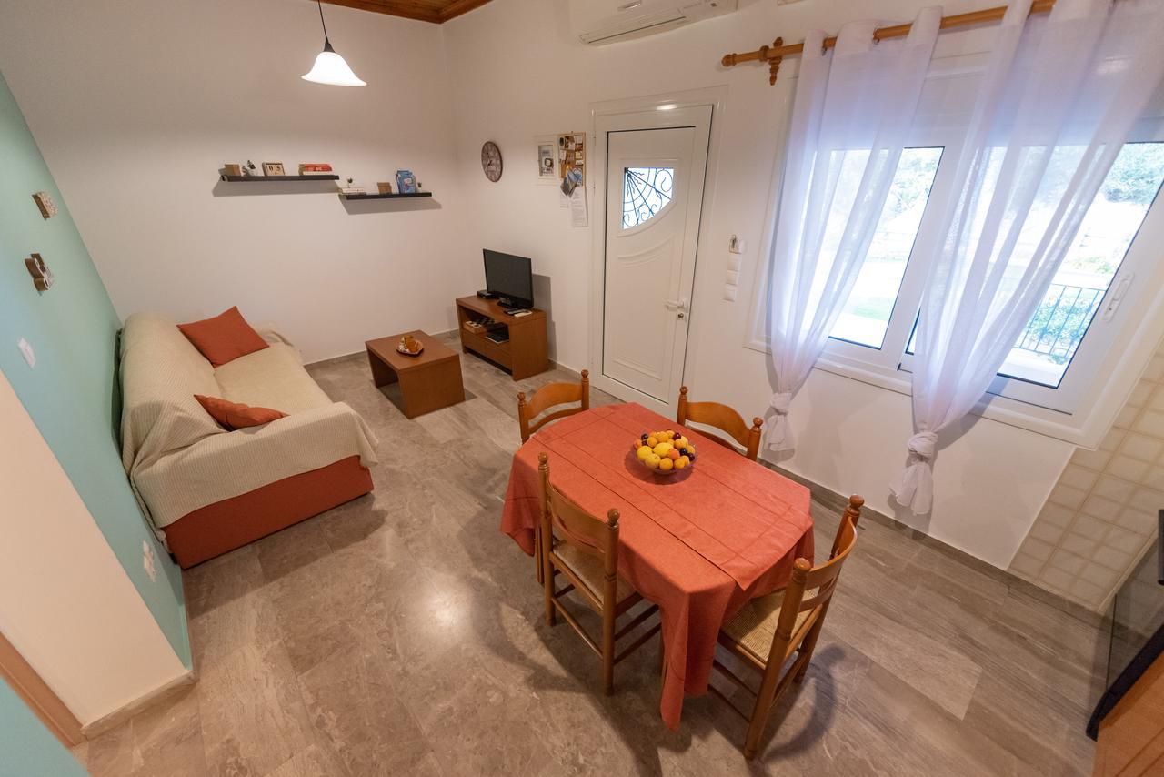 Villa Tasos Koutsoubos Koróni Eksteriør bilde